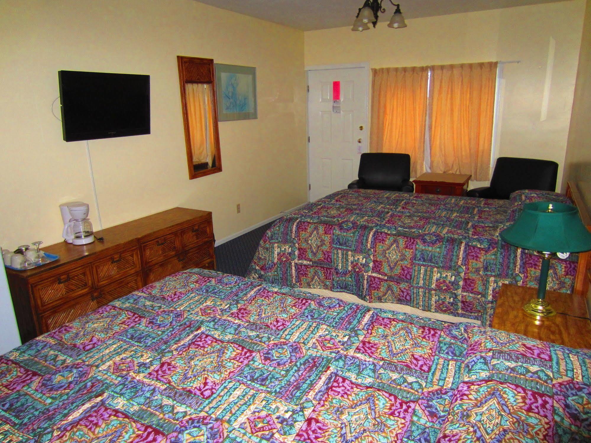 Black Sea Motel Penticton Exterior foto